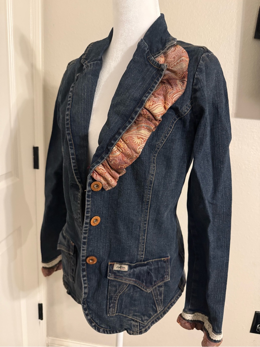 Vintage Dark Blue Denim Blazer with Paisley Trim - Picture 5 of 7